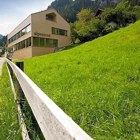 Отель Hotel Alpenrose Ebnit